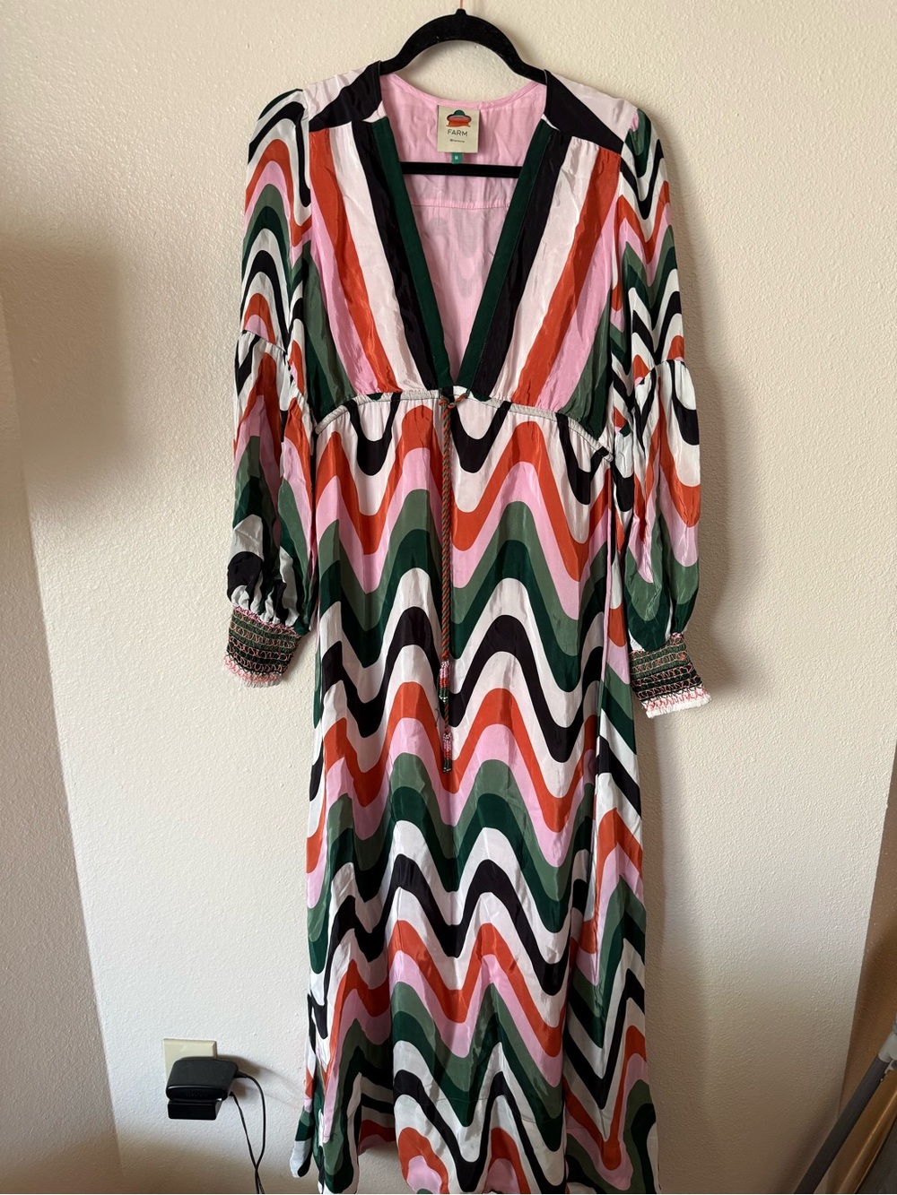 FARM Rio Wave Gradient Maxi Dress - Picture 4 of 6